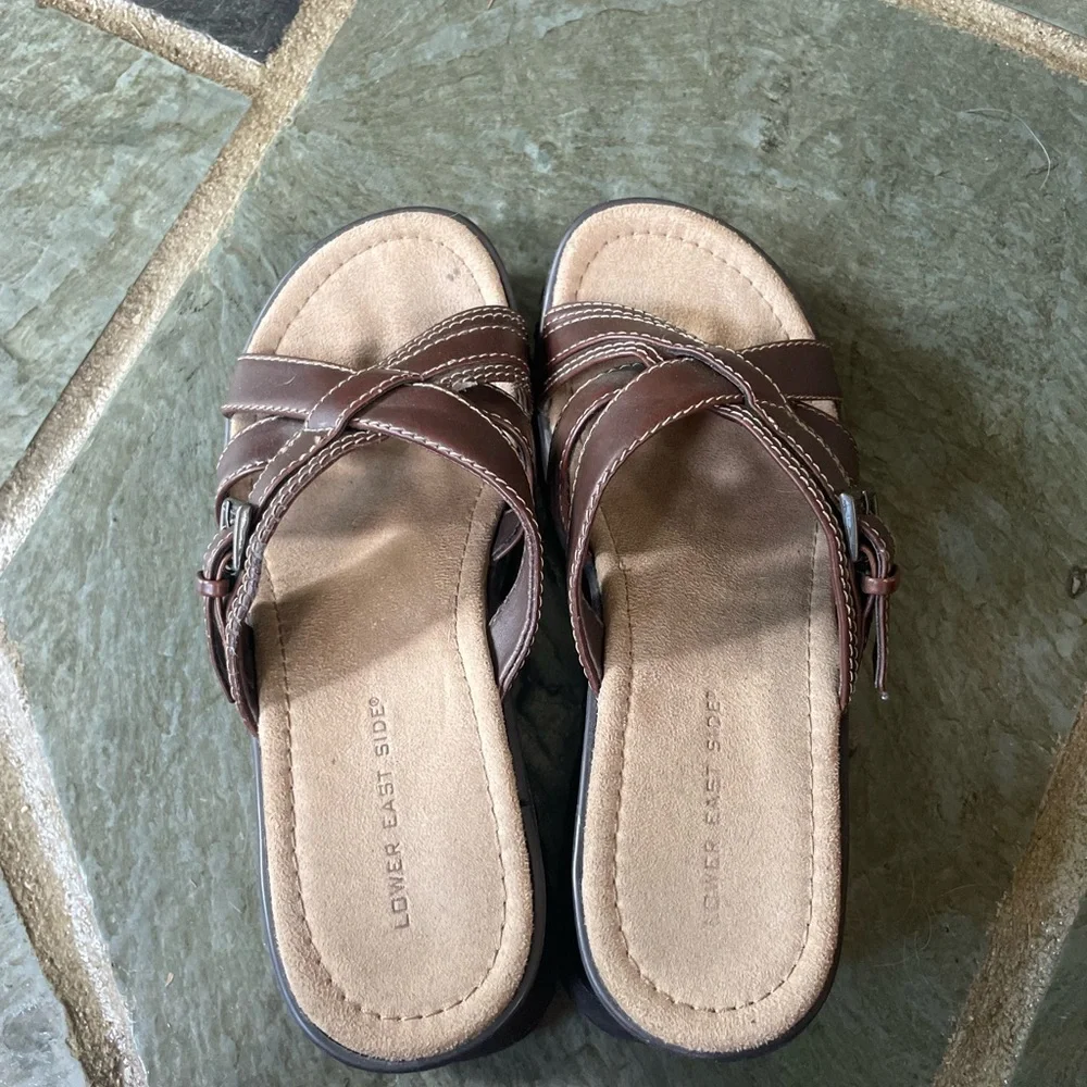 LOWER EAST SIDE Brown Leather Crisscross Platform Sandals